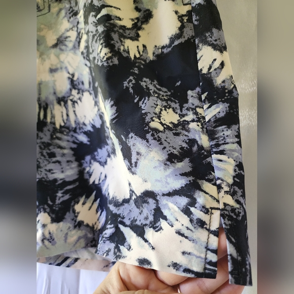 BYLT- Men's Size Large- Coastal Boardshort- Tie Dye print- Blues,white,purple - Picture 5 of 12